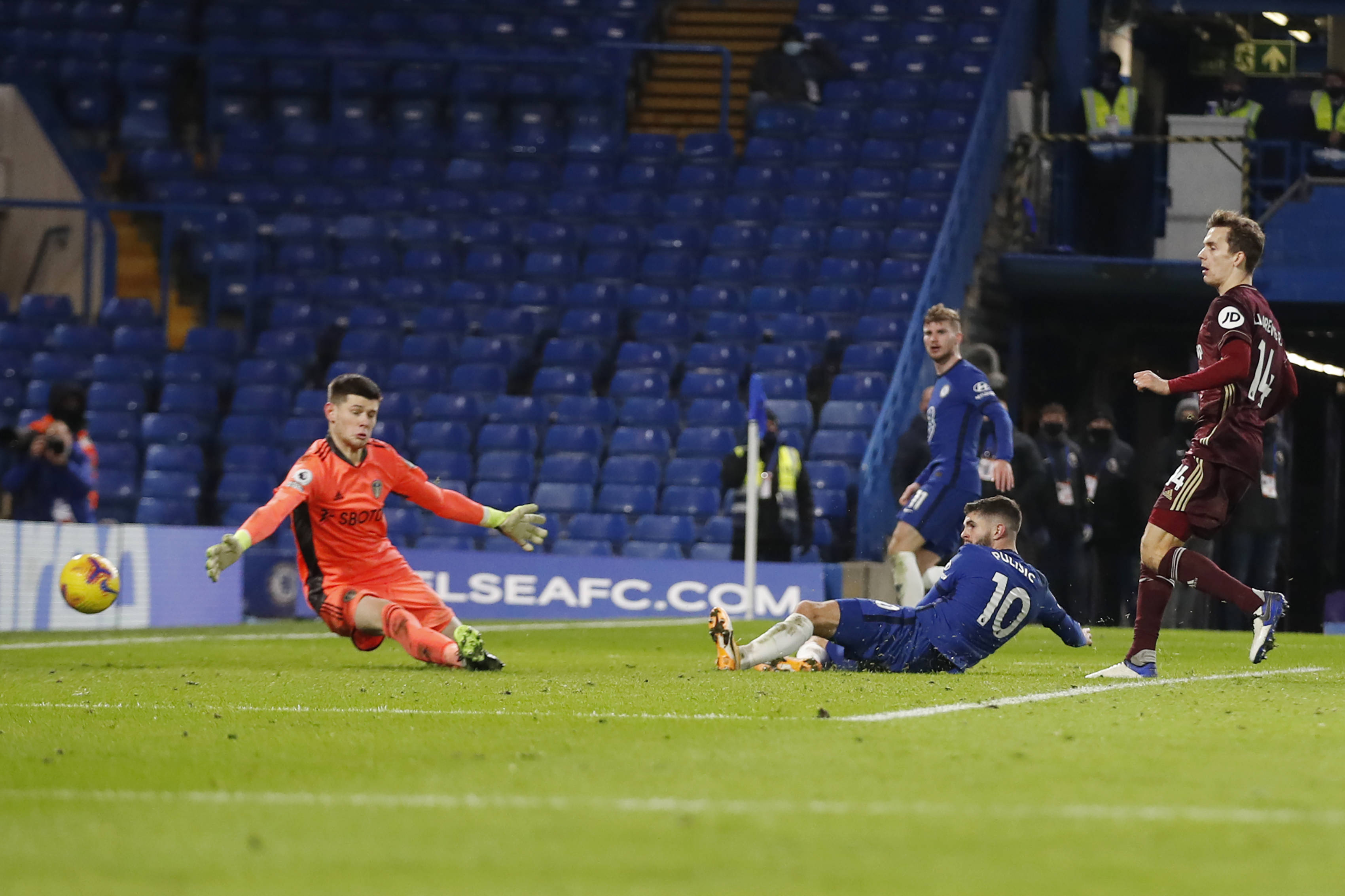 在治理沙漠 在治理沙漠